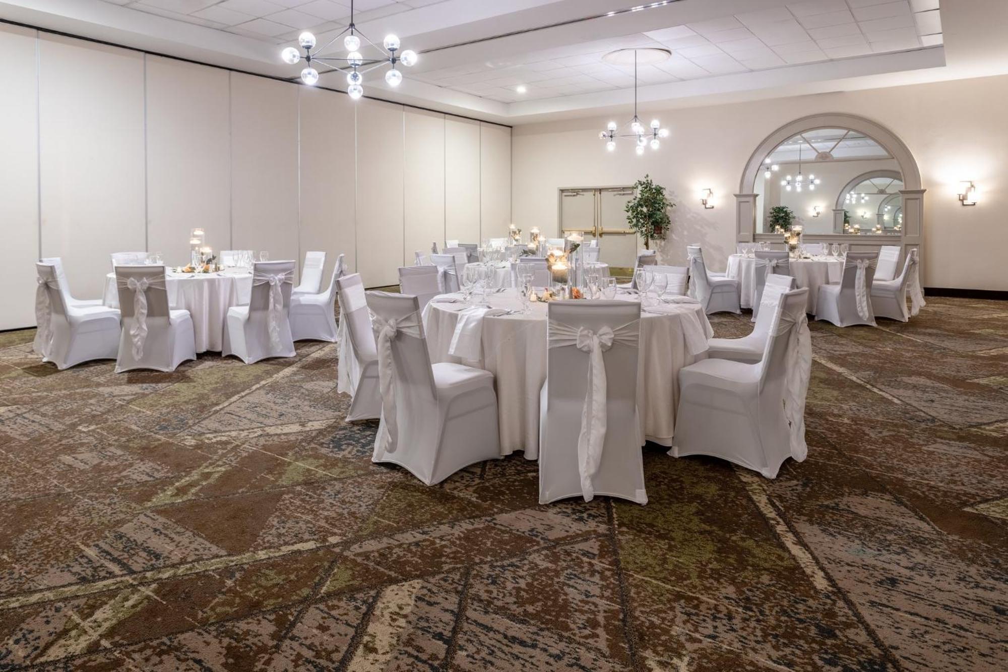 Holiday Inn Philadelphia South-Swedesboro By Ihg Exterior foto