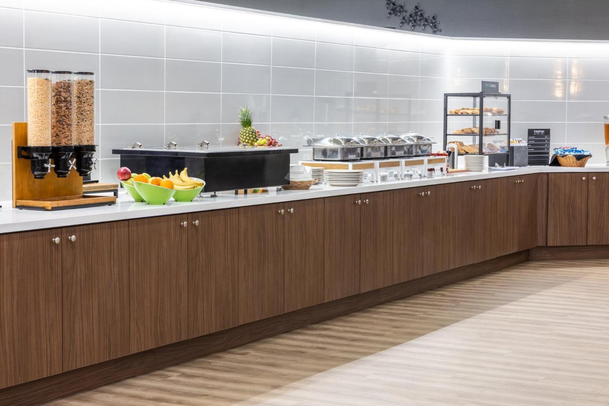 Holiday Inn Philadelphia South-Swedesboro By Ihg Exterior foto