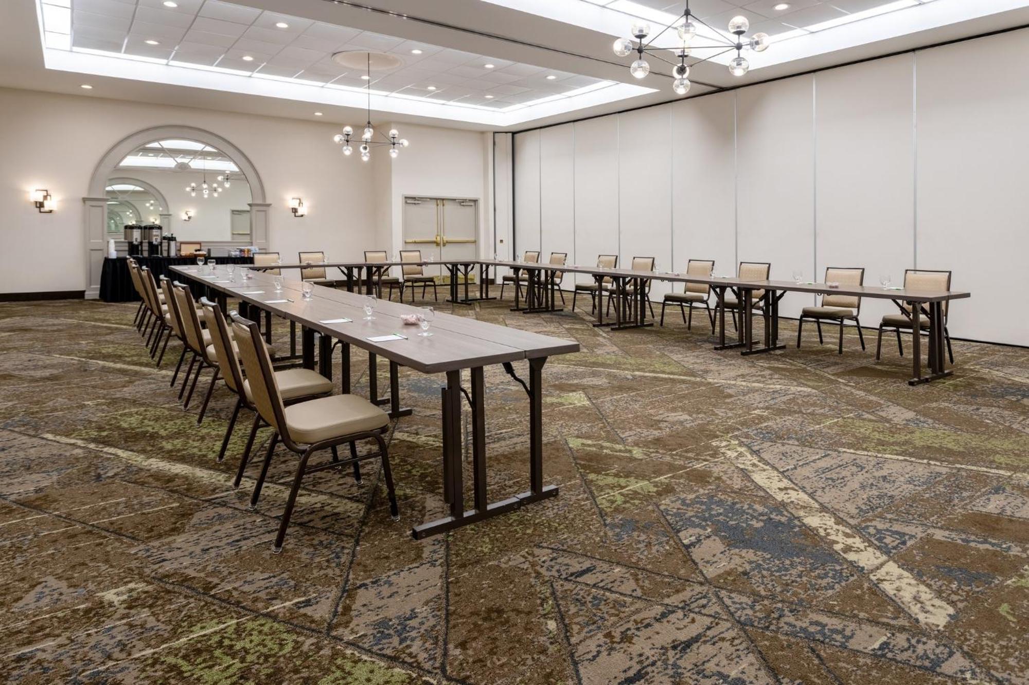 Holiday Inn Philadelphia South-Swedesboro By Ihg Exterior foto